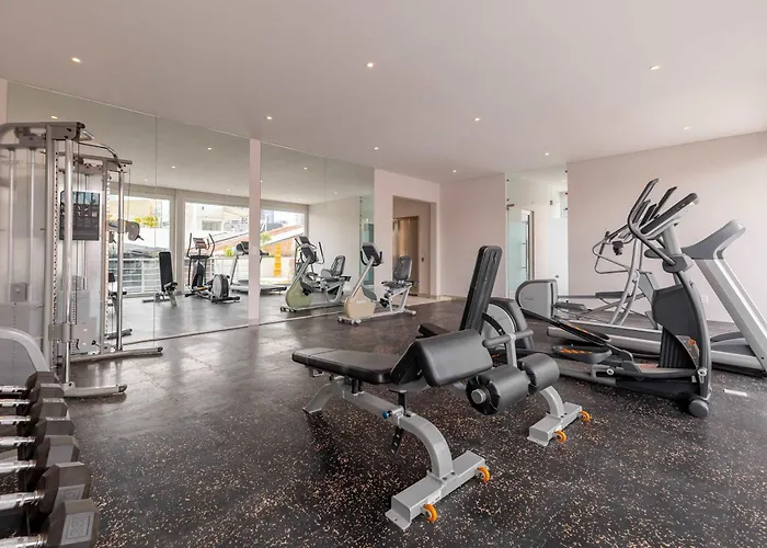 Capitalia Modern 1br With Rooftop Jacuzzi & Gym Apartamento